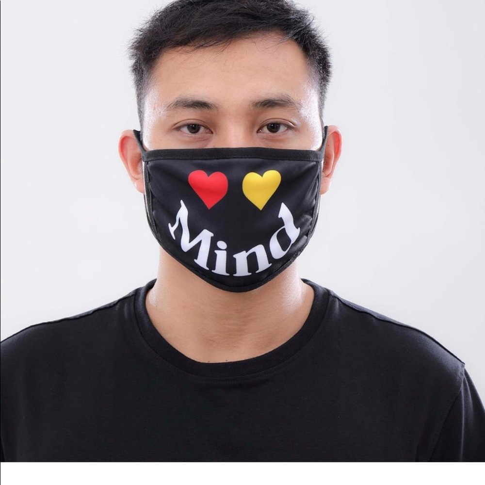 Black Pyramid Face Mask